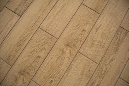 Pose de parquet flottant, les cl&eacute;s d'un r&eacute;sultat r&eacute;ussi